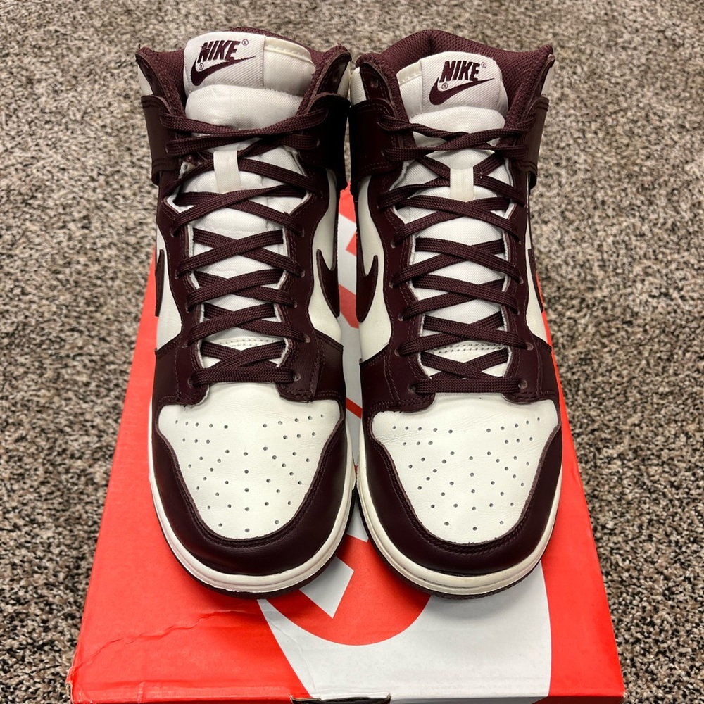 Size 8.5- Nike Dunk High Womens Burgundy Crush Shoes Sneakers 2022 DD1869-601